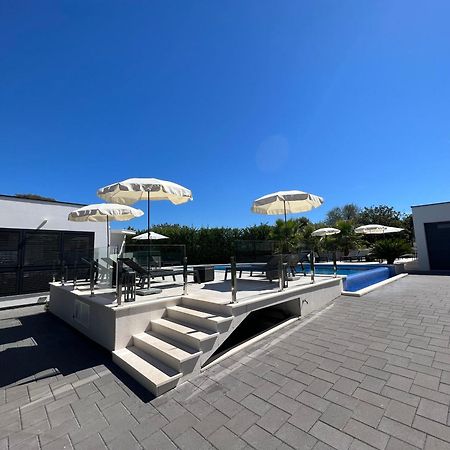 Holiday Luxury Resort Sundance Trogir Buitenkant foto