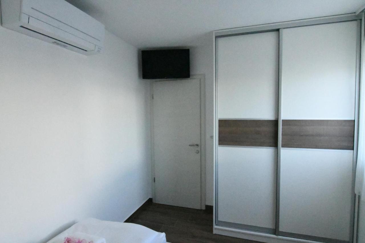 Holiday Luxury Resort Sundance Trogir Buitenkant foto