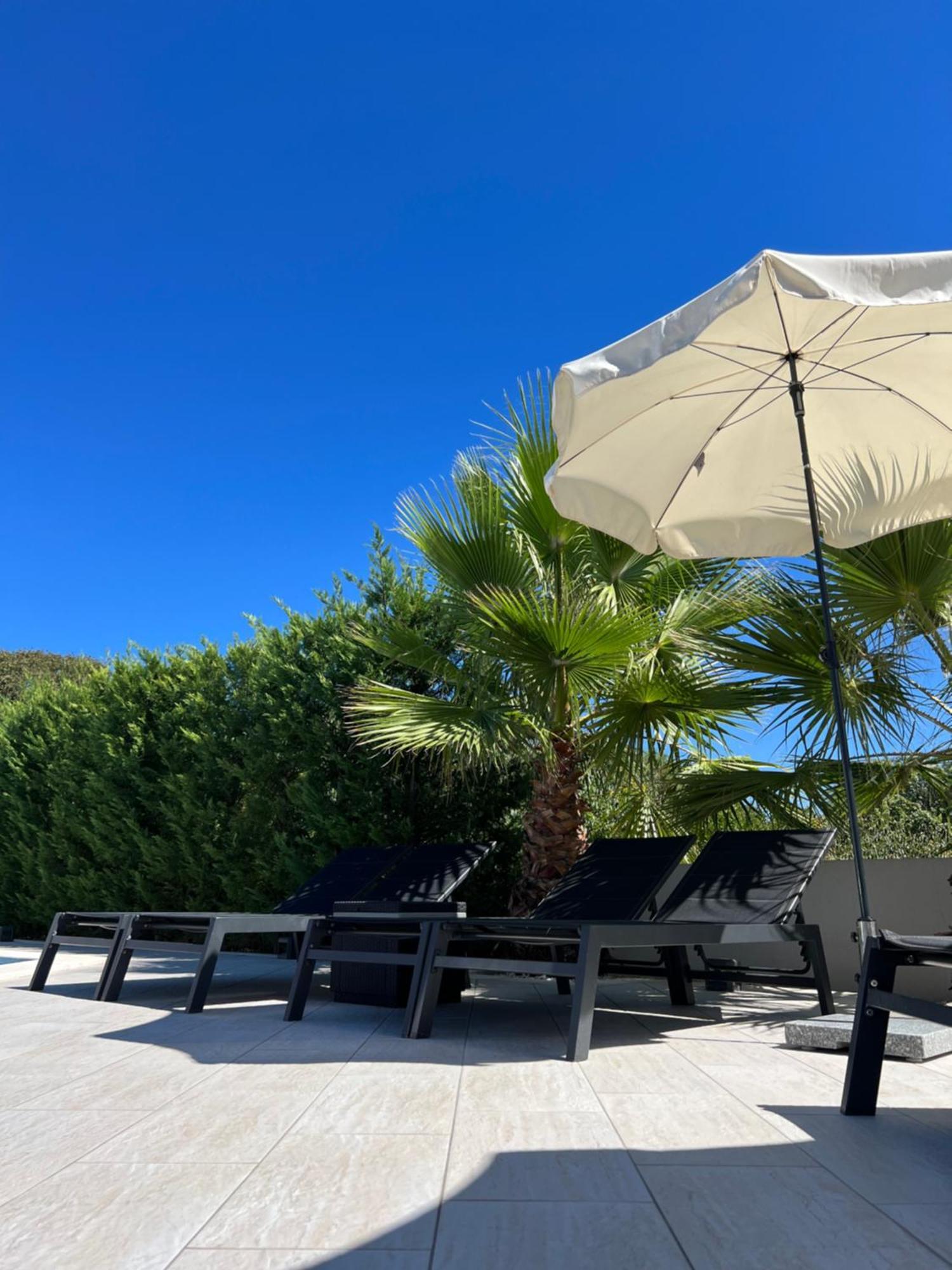 Holiday Luxury Resort Sundance Trogir Buitenkant foto