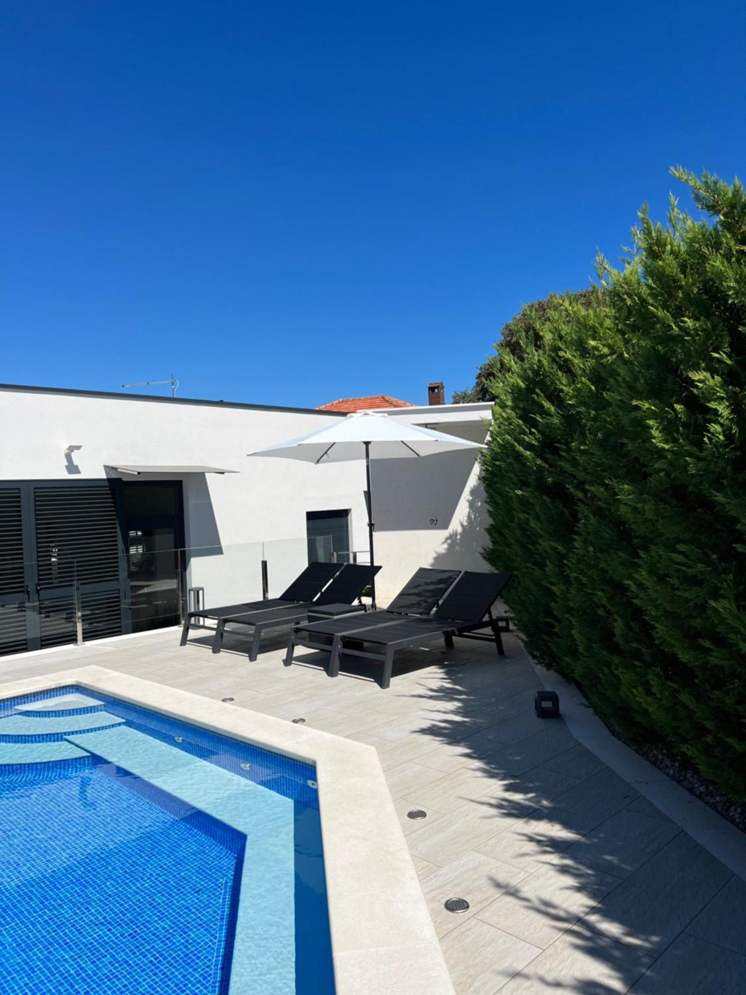 Holiday Luxury Resort Sundance Trogir Buitenkant foto